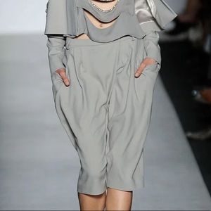 Max Azria draped cropped trousers EUC